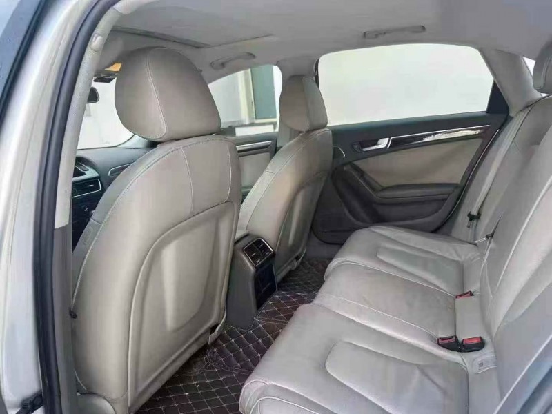 12年深圳奥迪A4L