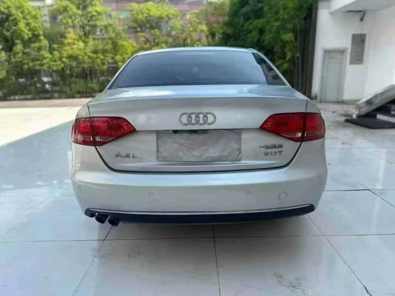 12年深圳奥迪A4L