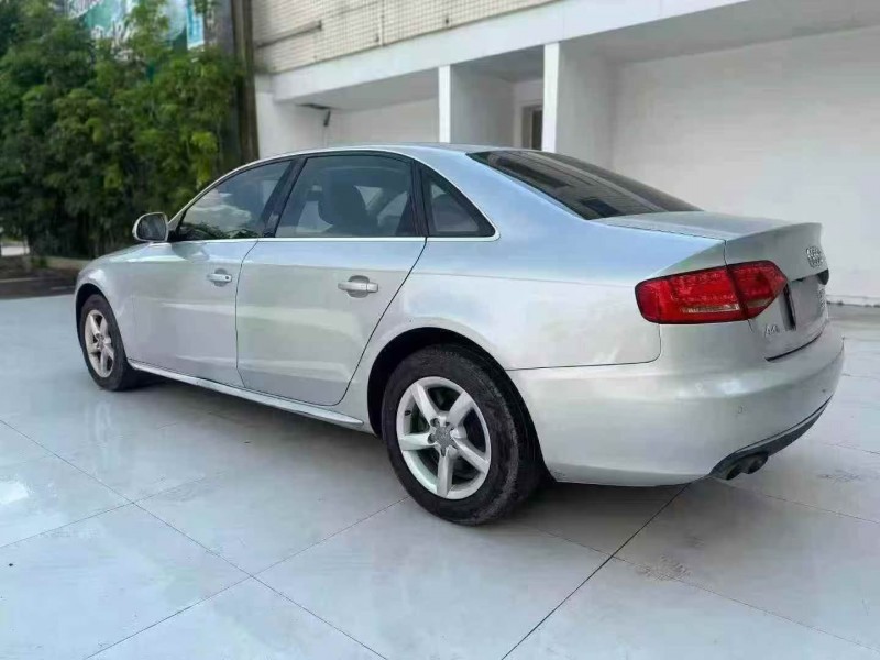 12年深圳奥迪A4L