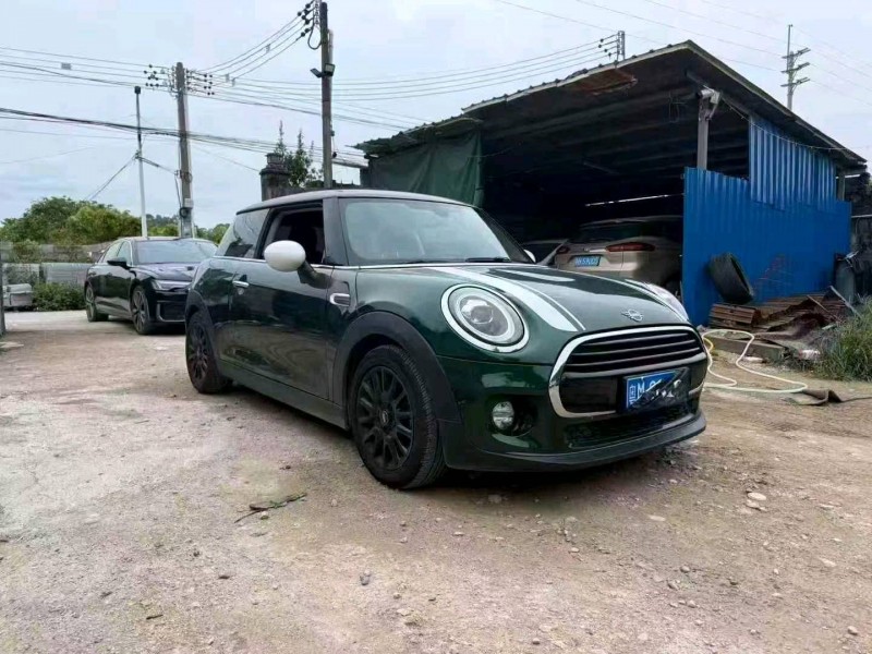 18年韶关宝马MINI