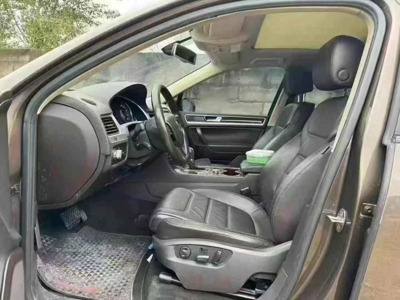 14年深圳大众途锐