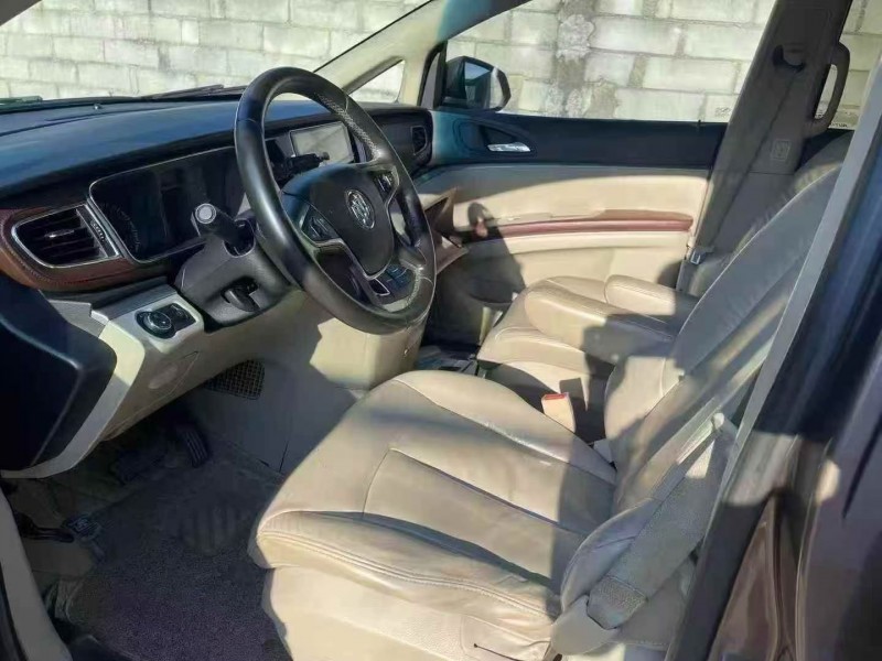 15年江门别克GL8