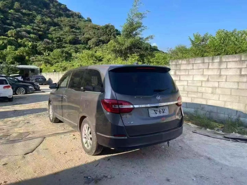 15年江门别克GL8