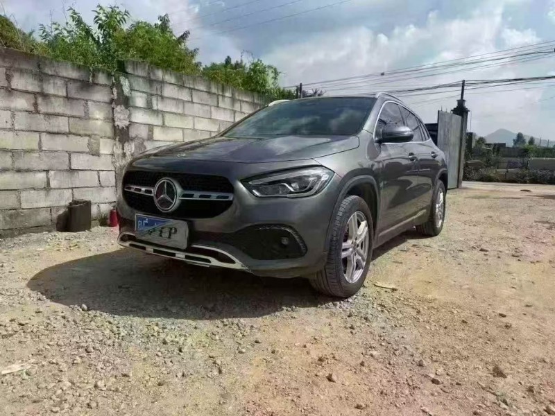 22年深圳奔驰GLA