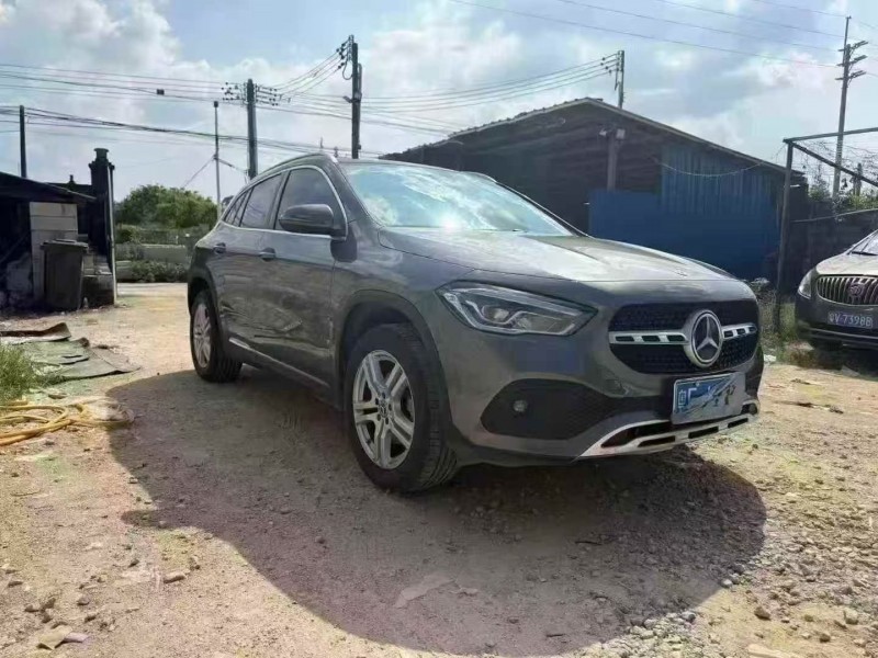 22年深圳奔驰GLA