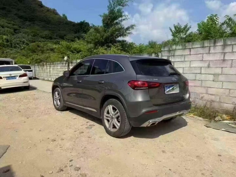 22年深圳奔驰GLA