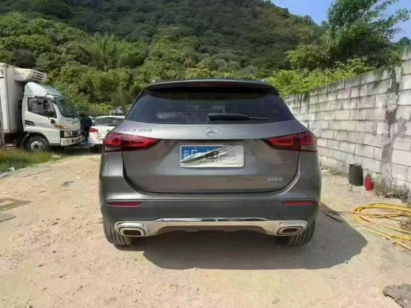 22年深圳奔驰GLA