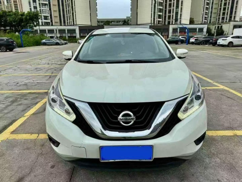 18年深圳日产楼兰