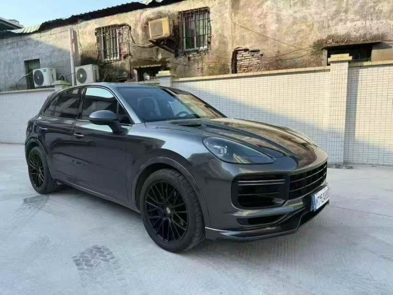 18年珠海保时捷卡宴