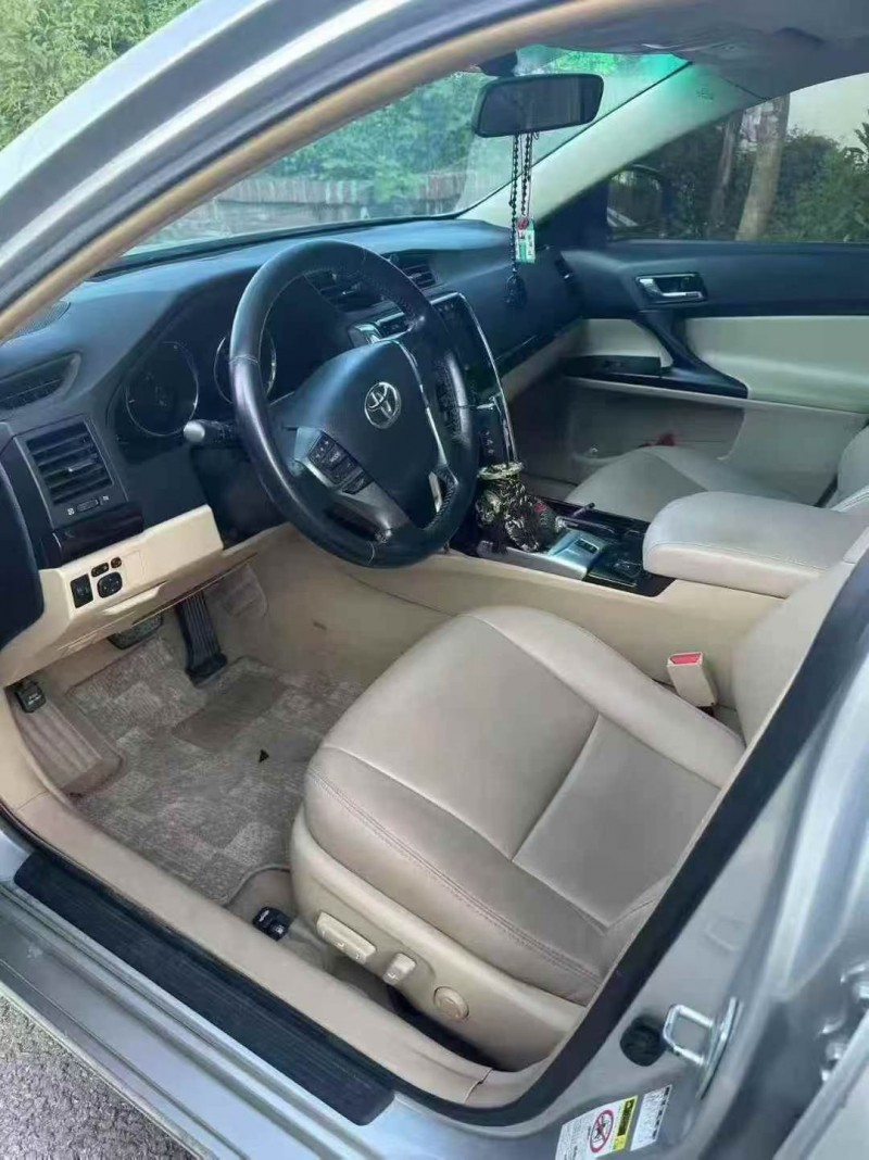 13年珠海丰田锐志