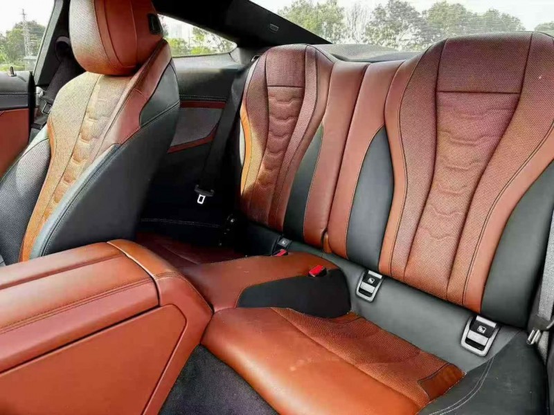 21年汕头宝马8系