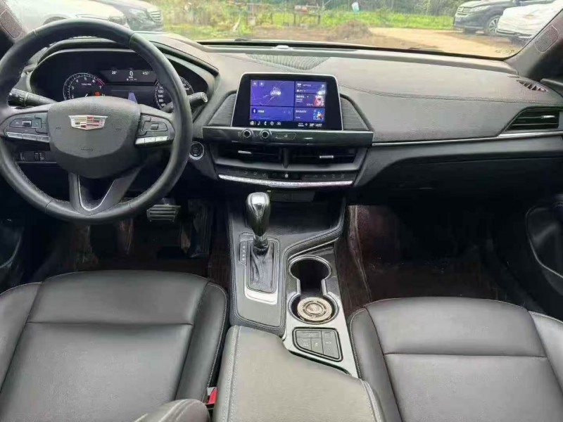 22年宜昌凯迪拉克CT4