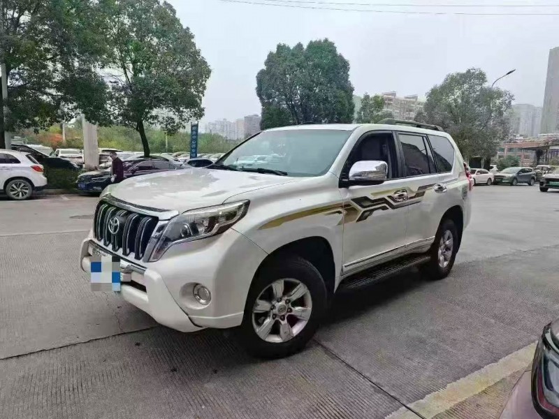 15年衡阳丰田普拉多