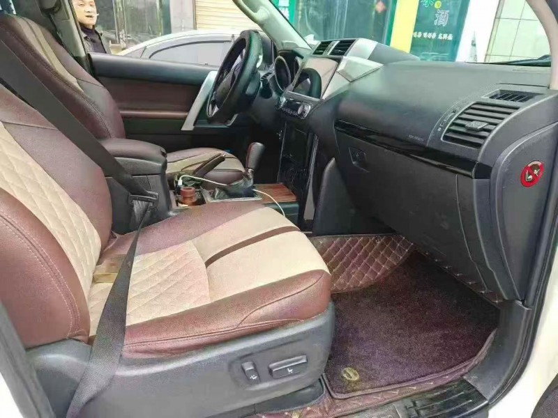 15年衡阳丰田普拉多