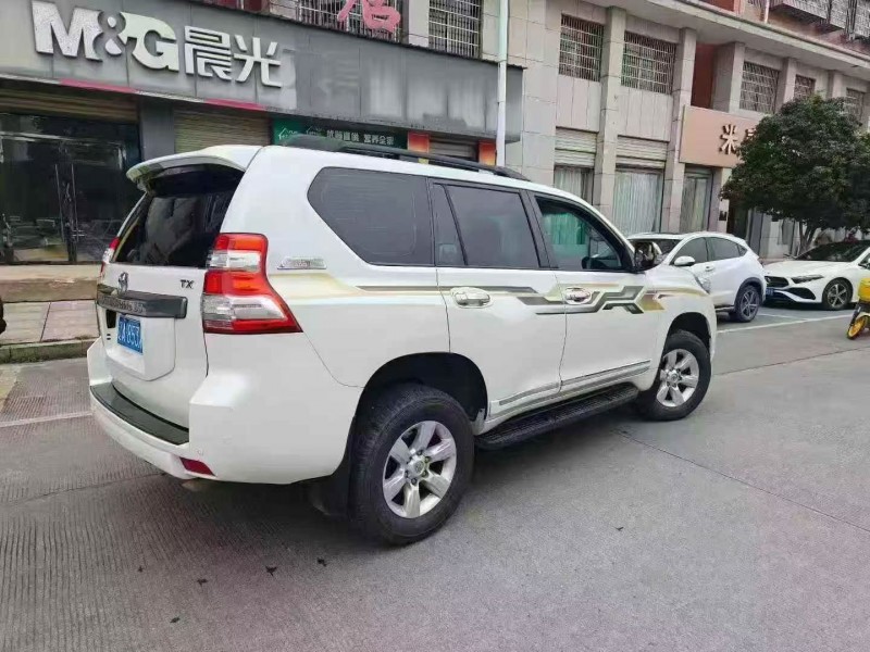 15年衡阳丰田普拉多