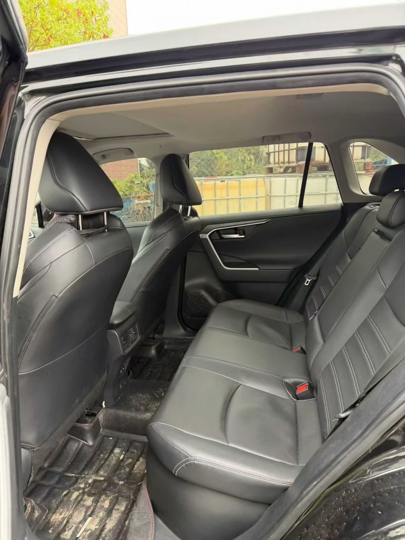 22年湘潭丰田威兰达