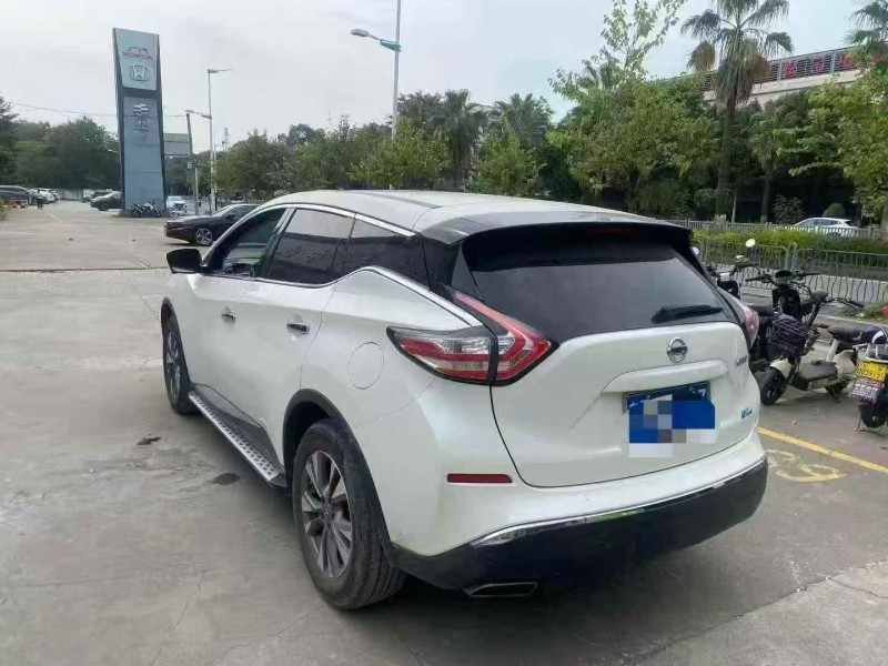 21年汕头日产楼兰