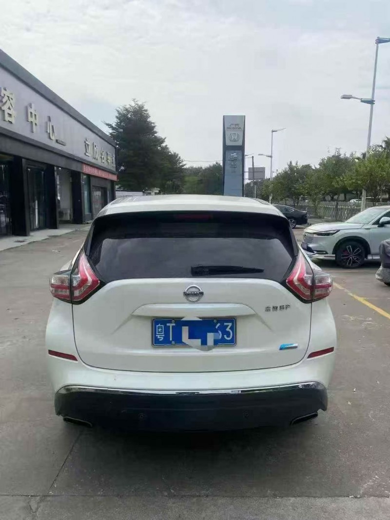 21年汕头日产楼兰