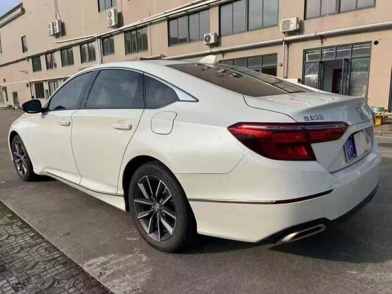 22年深圳本田英诗派