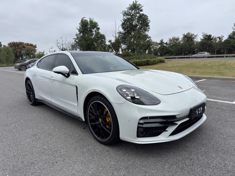 18年盐城保时捷帕拉梅拉