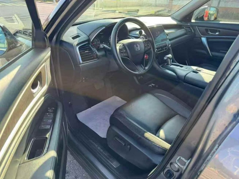 19年珠海本田冠道