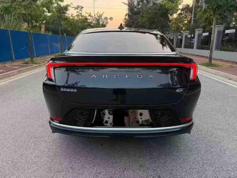 23年南宁极狐阿尔法