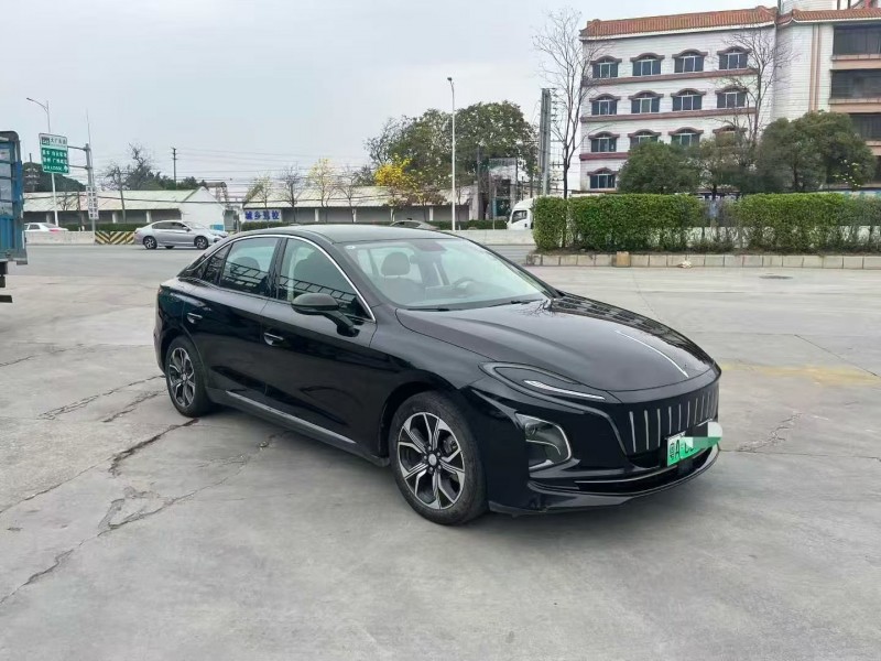 24年珠海红旗E-QM5