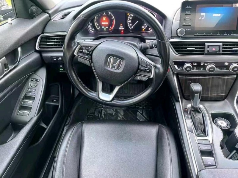 18年广州本田雅阁