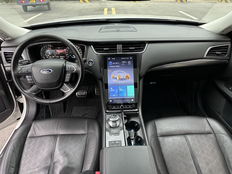 20年岳阳福特金牛座