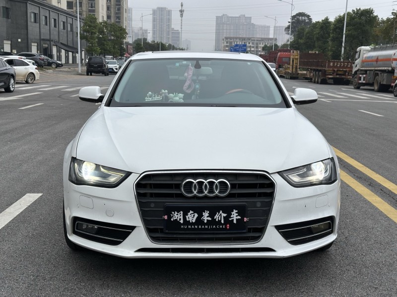 14年岳阳奥迪A4L