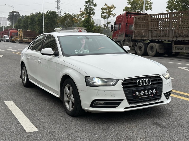 14年岳阳奥迪A4L