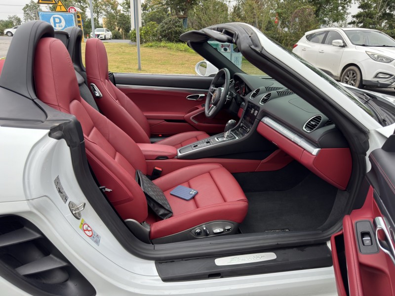 23年盐城保时捷718