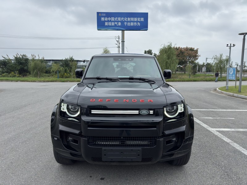 24年盐城路虎卫士