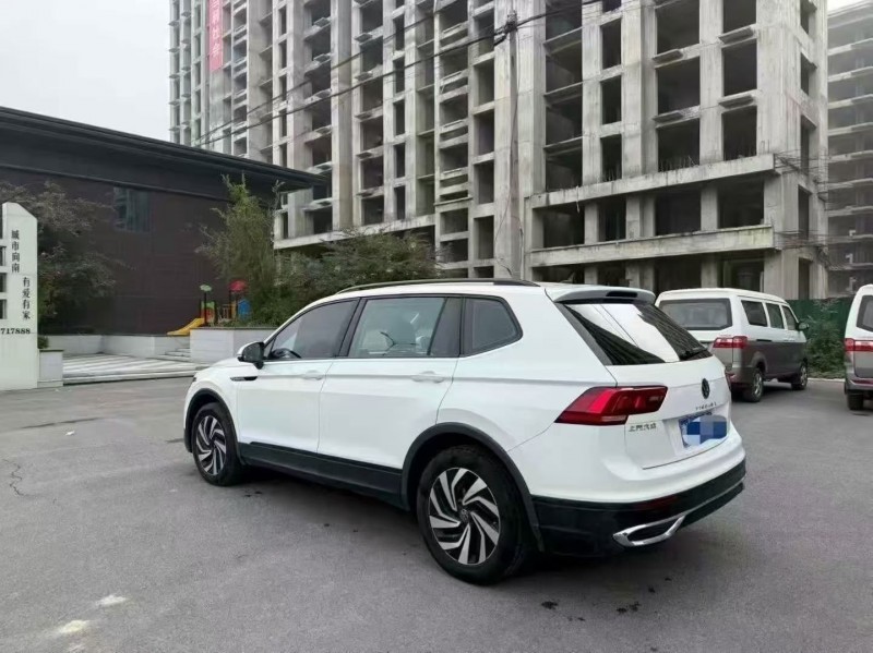 22年洛阳大众途观