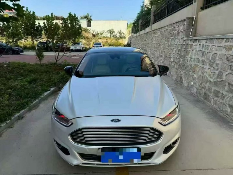 15年东营福特蒙迪欧