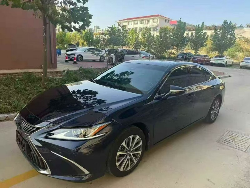 22年淄博雷克萨斯ES