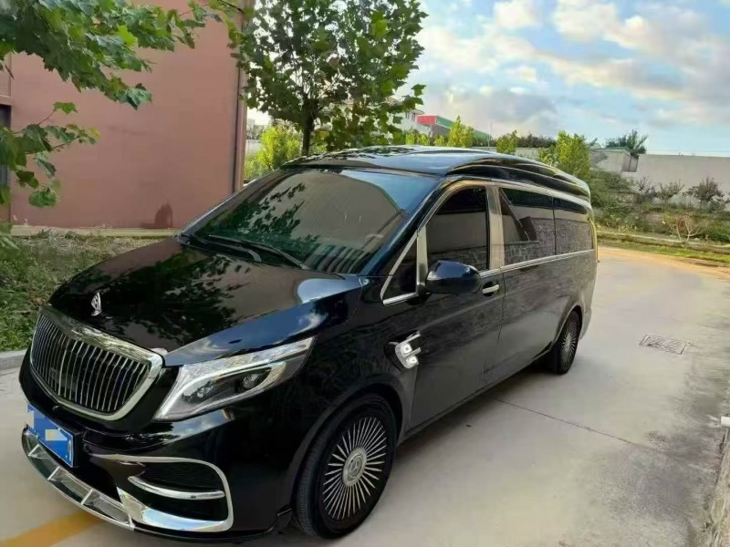 17年潍坊奔驰威霆