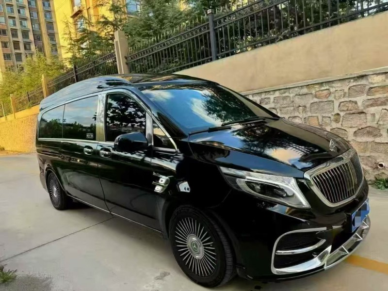 17年潍坊奔驰威霆