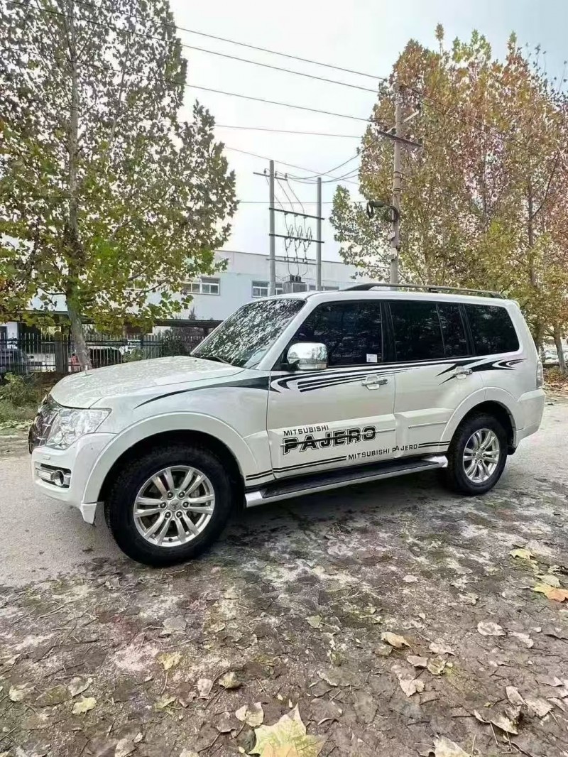 20年荷泽三菱帕杰罗