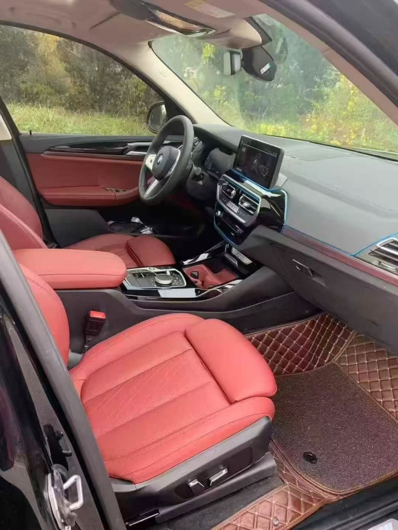 24年烟台宝马IX3