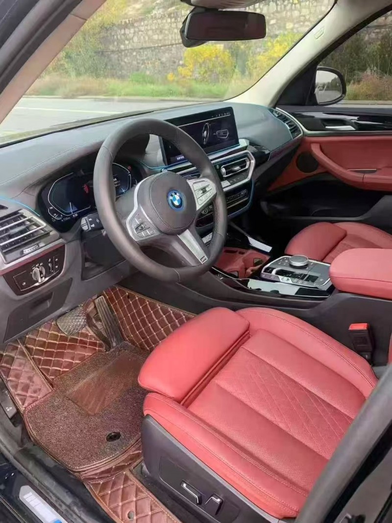 24年烟台宝马IX3