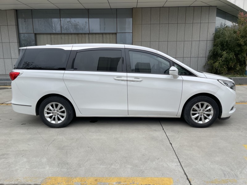 20年济宁别克GL8