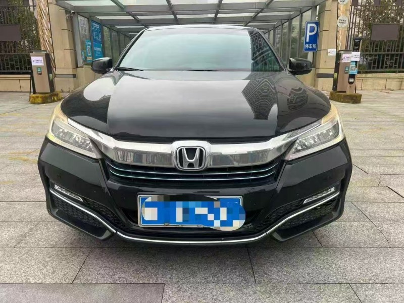 17年九江本田雅阁