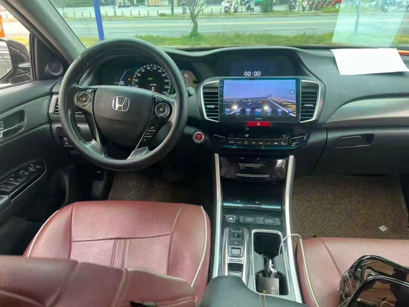 17年九江本田雅阁