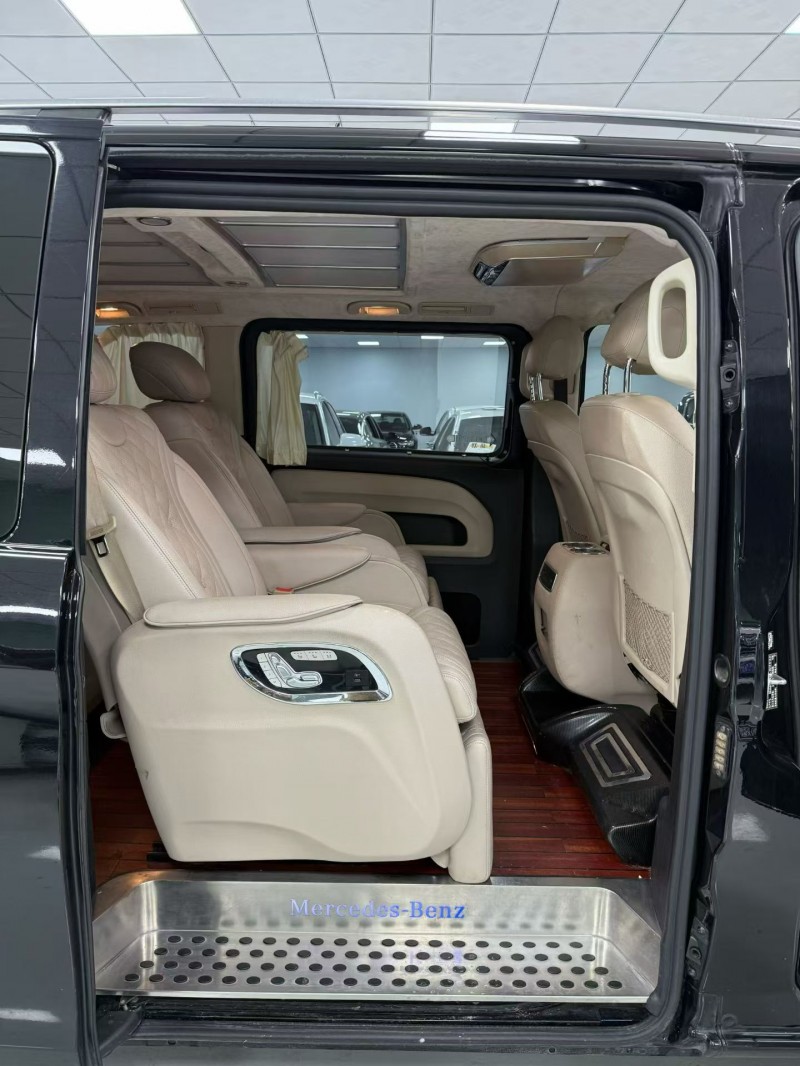 20年廊坊奔驰威霆