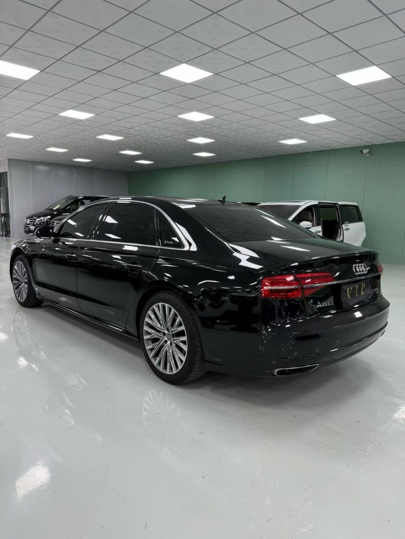 18年廊坊奥迪A8L