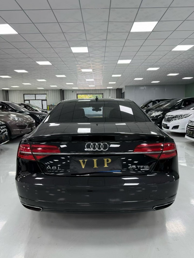 18年廊坊奥迪A8L