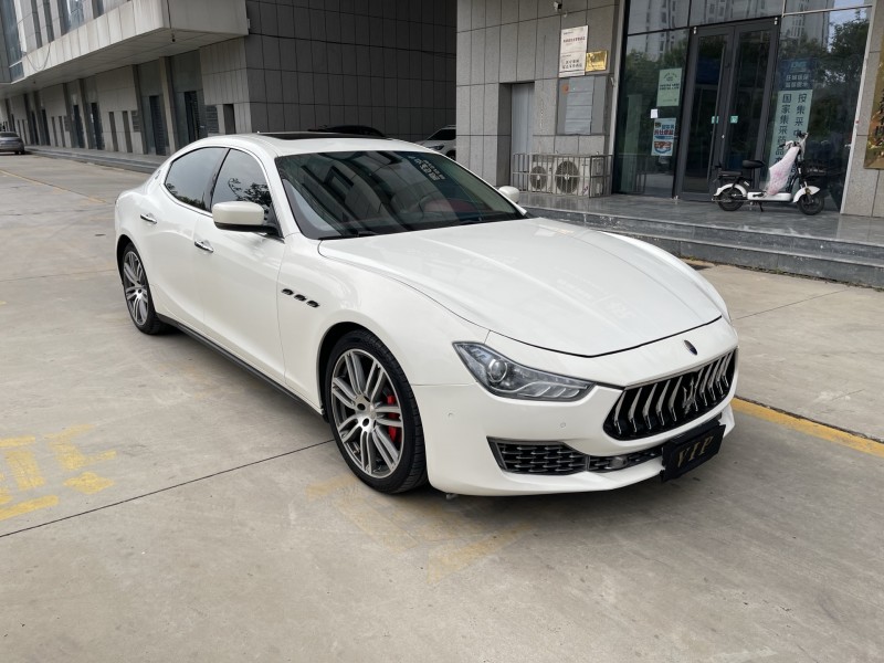 14年济宁玛莎拉蒂Ghibli