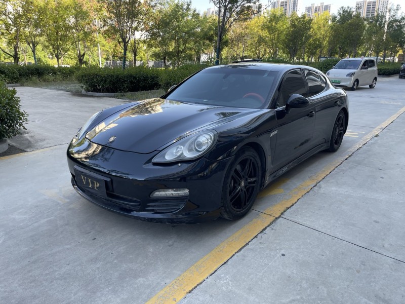 11年济宁保时捷帕拉梅拉