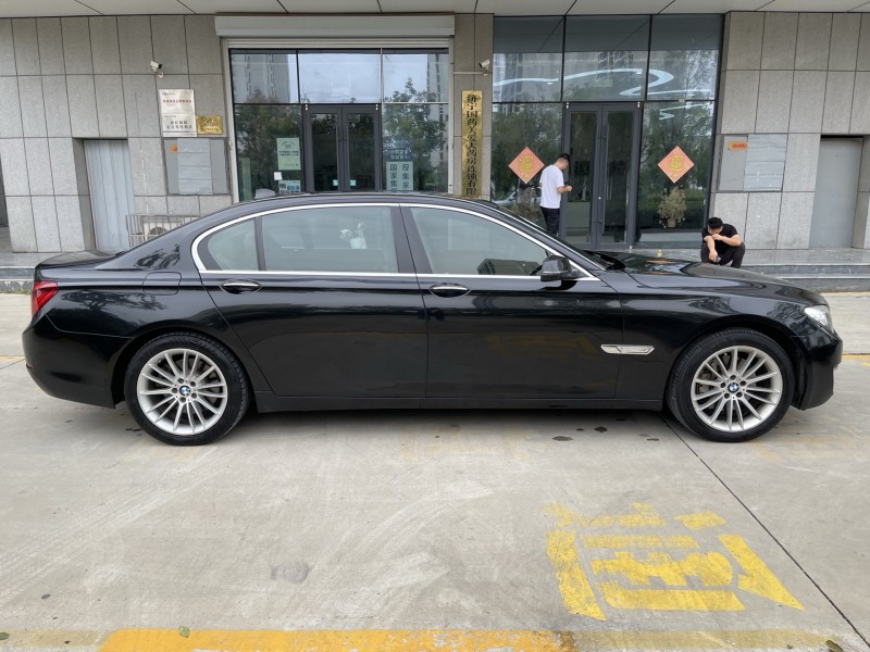 15年济宁宝马7系